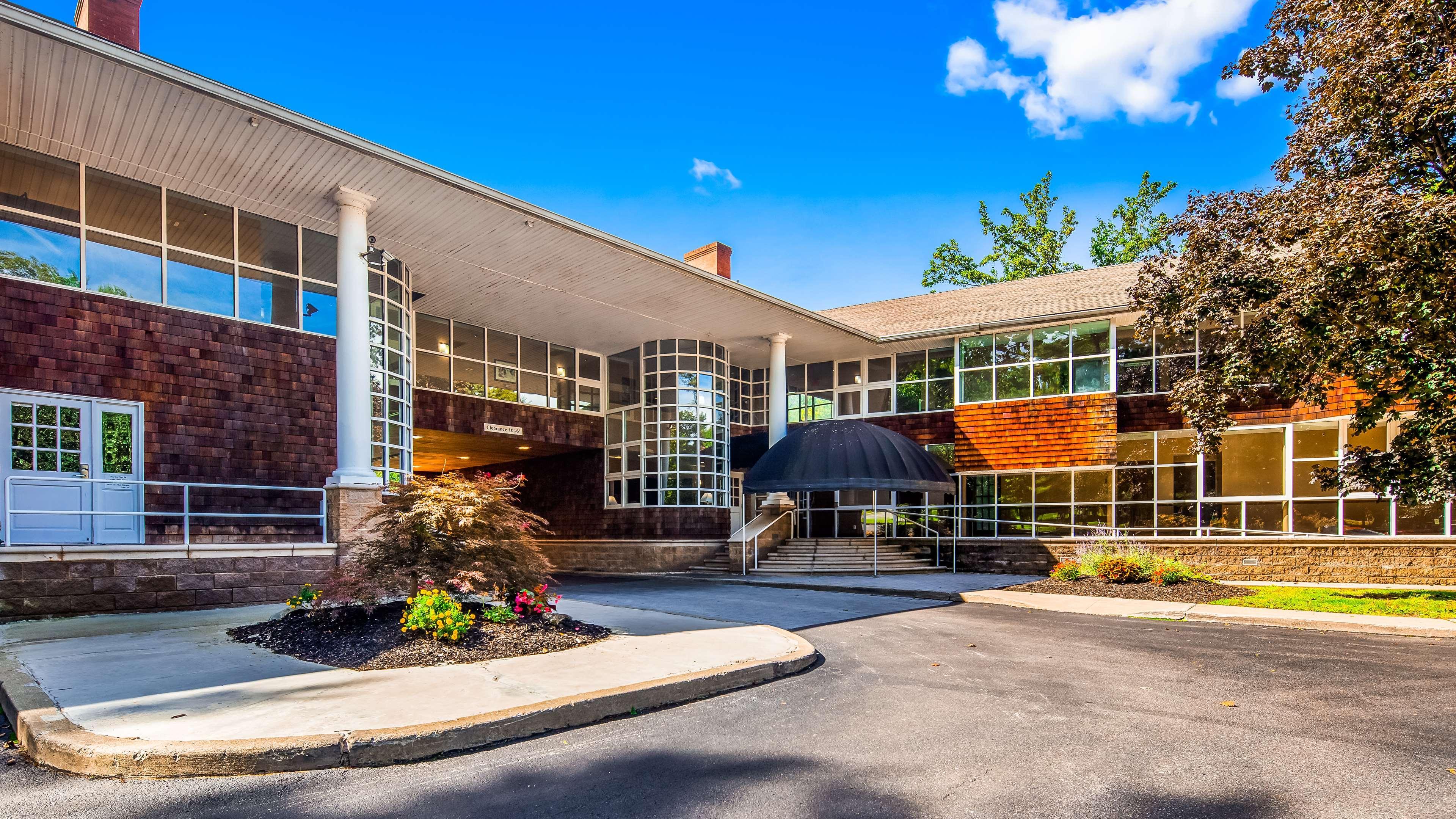 Best Western Plus The Inn & Suites At The Falls Poughkeepsie Eksteriør billede