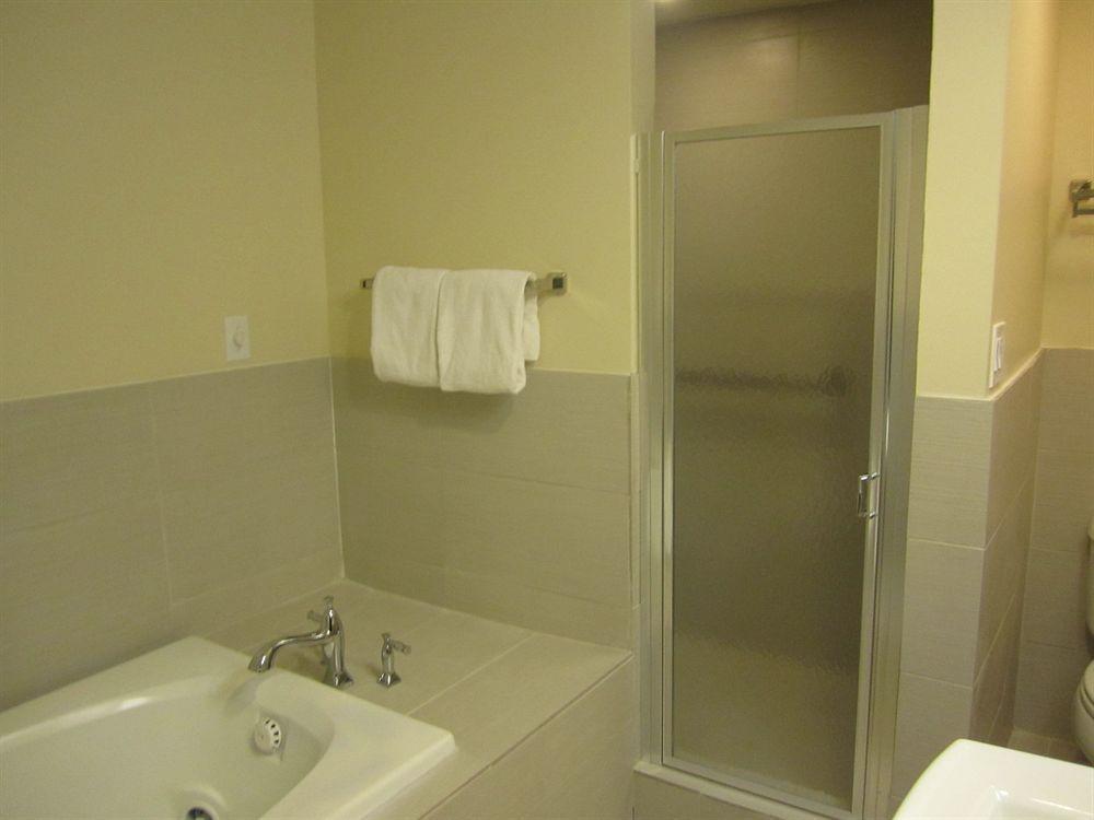 Best Western Plus The Inn & Suites At The Falls Poughkeepsie Eksteriør billede